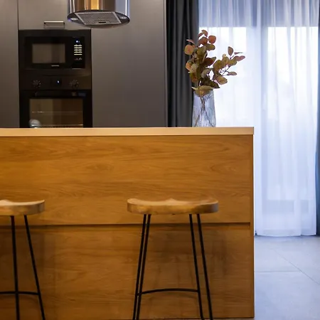 Royalton Woodline