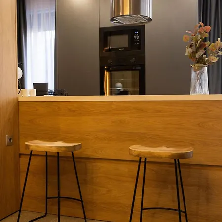 Royalton Woodline *