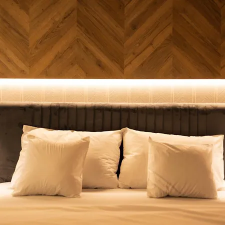 Royalton Woodline * Cluj-Napoca