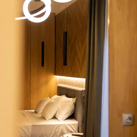 Apartment Royalton Woodline