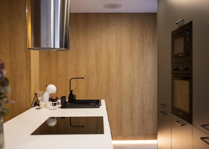 Apartment Royalton Woodline