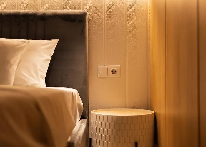 Royalton Woodline Apartman *